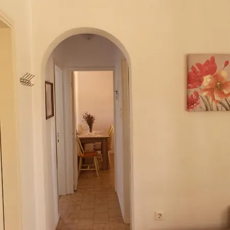 Feriehus Margaret House Isterni (Paros)