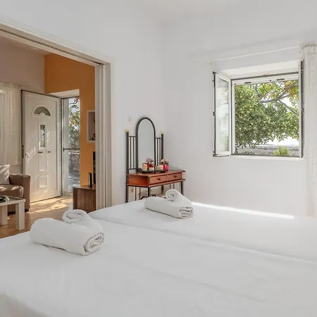 Margaret House Feriehus Isterni (Paros)